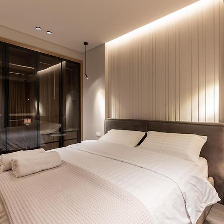 Night Inn Тирана Екстер'єр фото