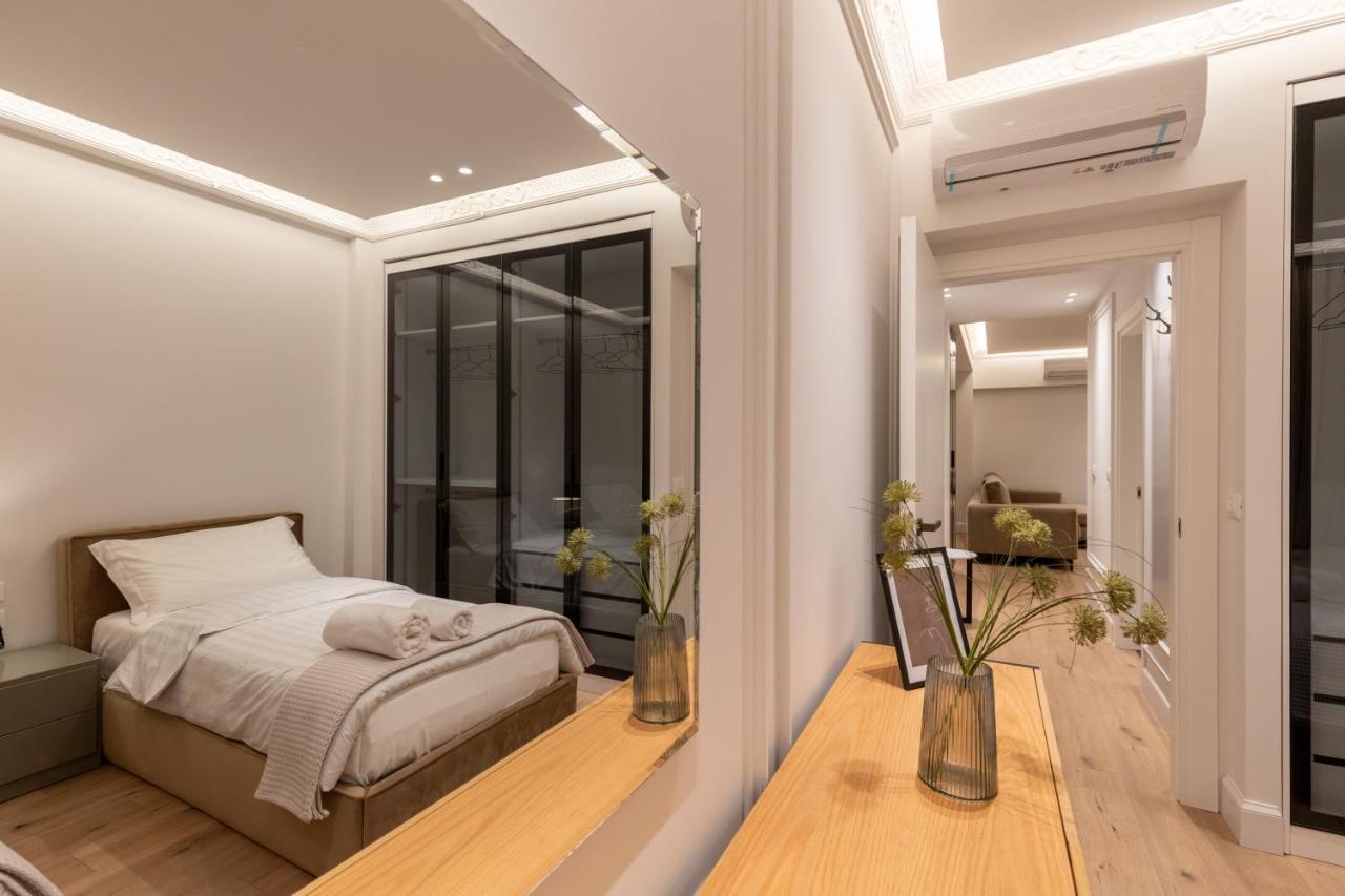 Night Inn Тирана Екстер'єр фото