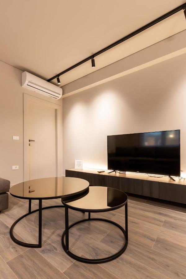 Night Inn Тирана Екстер'єр фото